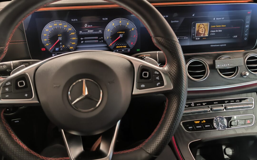 Mercedes E43 amg kombi (s213)